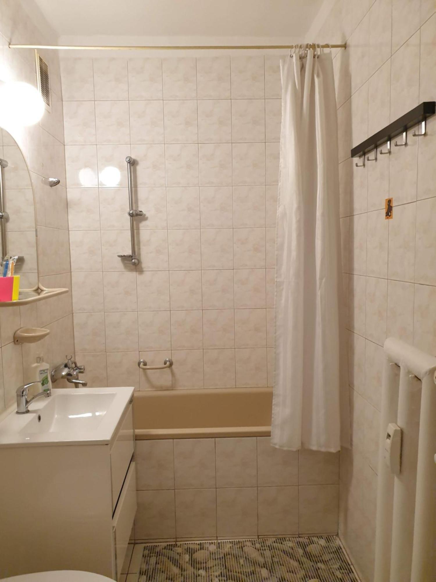 Central Apartman Salgótarján Zewnętrze zdjęcie
